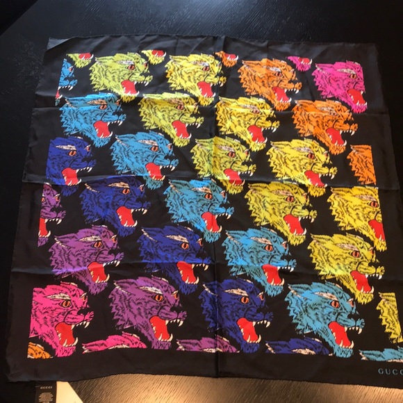 gucci rainbow panther scarf